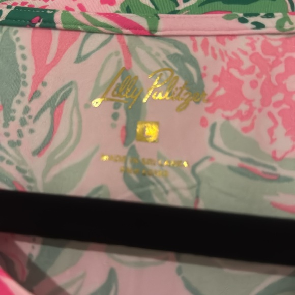 Lilly Pulitzer top size large. Brand new - Picture 3 of 3
